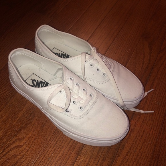 Vans - Picture 5 of 5